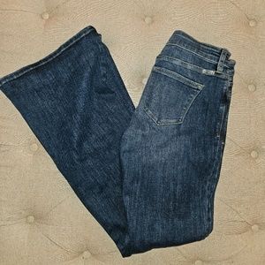 Gently preowned Womens Kancan Jeans.